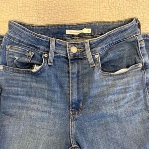 Misses Levi’s 721 High Rise Skinny